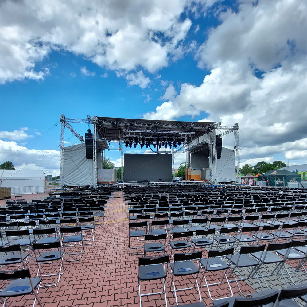 Outdoor summer performance area